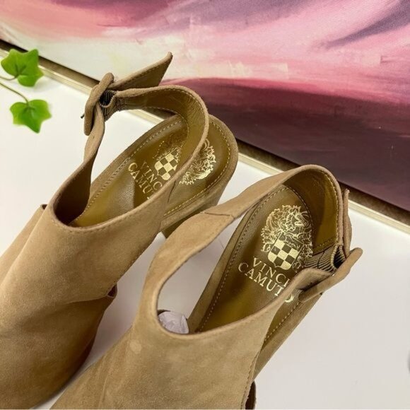 Vince Camuto Crebellan Block Heel Suede Sandal in Tan Size 8.5 - Picture 14 of 15